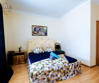 2-комнатная квартира, 70 м², 11/24 этаж посуточно, Сарайшык 5 — Кабанбая: Астана, Сарайшык, фото 2