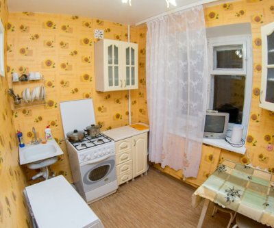 2 комнатная квартира с ремонтом: Владимир, улица Березина, фото 1