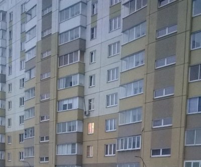 Квартира ждет вас — посуточно: Челябинск, улица Братьев Кашириных, фото 4