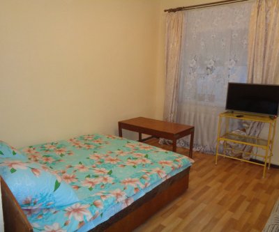 Сдам 2-х комнатную квартиру по ул. Боткинская: Ялта, Боткинская улица, фото 1