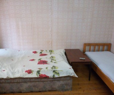 Отдельная комната № 1, в коттедже, эконом.: Алушта, Краснофлотская улица, фото 2