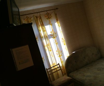 Отдельная комната № 1, в коттедже, эконом.: Алушта, Краснофлотская улица, фото 3
