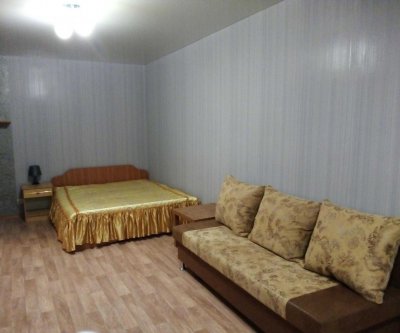 Уютная квартира в районе " Мойнаки": Евпатория, Советская улица, фото 2