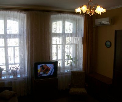 Однокомнатная квартира в центре Феодосии с WI-FI: Феодосия, улица Кирова, фото 3