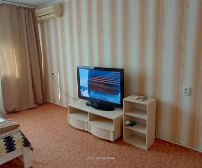 Уютная благоустроенная квартира с панорамным видом на Белую Скалу: Белогорск, Нижнегорская улица, фото 3