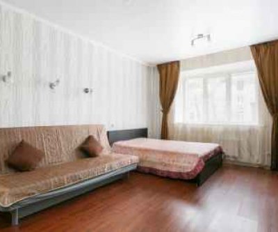 1-комнатная квартира, улица Серафимовича, 4: Новосибирск, улица Серафимовича, фото 1