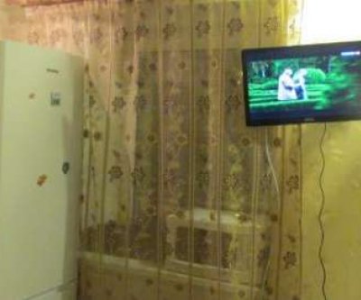 1-комнатная квартира, улица Красных Мадьяр, 105: Иркутск, улица Красных Мадьяр, фото 2