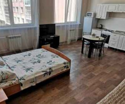 1-комнатная квартира, Верхняя набережная, 145/11: Иркутск, Верхняя набережная, фото 1