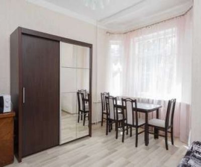 2-комнатная квартира, Комсомольская улица, 96: Калининград, Комсомольская улица, фото 2