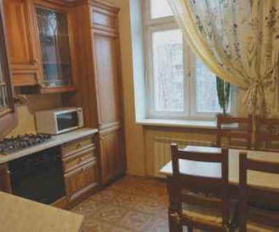 3-комнатная квартира, проспект Гагарина, 24: Смоленск, проспект Гагарина, фото 1
