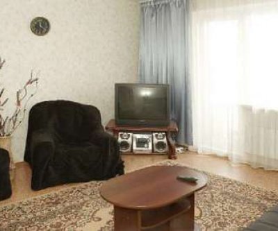2-комнатная квартира, улица Братьев Кашириных, 88: Челябинск, улица Братьев Кашириных, фото 4