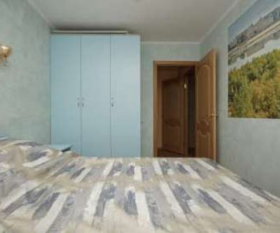2-комнатная квартира, площадь Ленинградская, 2а: Омск, площадь Ленинградская, фото 2