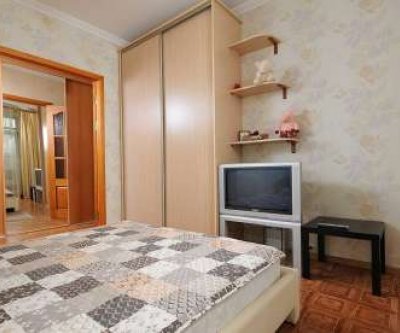 2-комнатная квартира, Ленинградская площадь, 3: Омск, Ленинградская площадь, фото 2