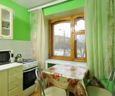 2-комнатная квартира, набережная Иртышская, 42: Омск, набережная Иртышская, фото 5