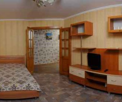 2-комнатная квартира, проспект Карла Маркса, 29а: Омск, проспект Карла Маркса, фото 1
