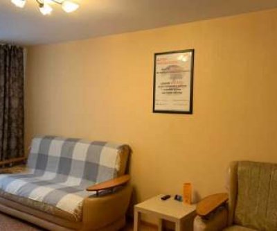 2-комнатная квартира, Запорожская улица, 57: Новокузнецк, Запорожская улица, фото 2