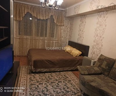 1-комнатная квартира, 42 м², 3/3 этаж посуточно, Ахметова-Майлина: Алматы,  Ахметова-Майлина, фото 1