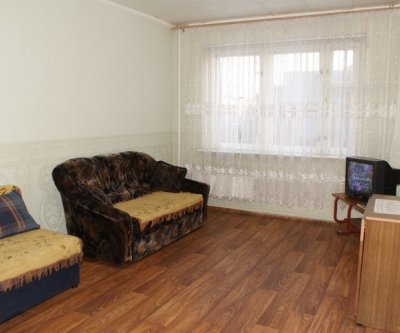 Уютная двухкомнатная квартира недорого: Стерлитамак, улица Коммунистическая, фото 1
