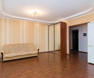 1-комн. квартира посуточно, 55 м², 11/16 эт.: Екатеринбург, улица Сурикова, фото 3