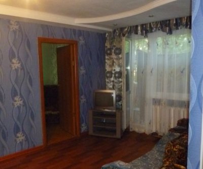 Уютная двухкомнатная квартира: Самара, улица Антонова-Овсеенко, фото 4