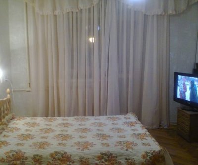 3 комнатная квартира в центре: Волгоград, улица Чуйкова, фото 1