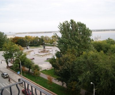 Евроремонт, вид на Волгу, wi-fi: Волгоград, Аллея Героев, фото 1