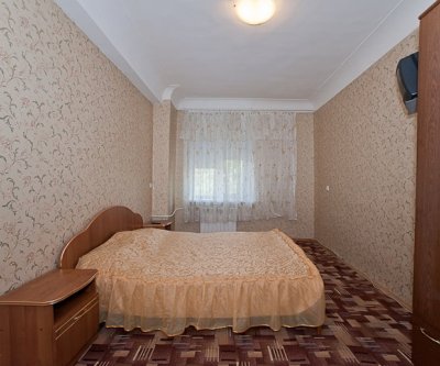 Квартира в самом центре, Wi-Fi: Челябинск, улица Цвиллинга, фото 5