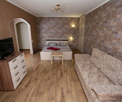 Уютная квартира, фото реальные.: Омск, проспект Мира, фото 1