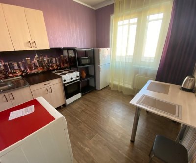 1-комн. квартира посуточно, 38 м², 10/10 эт.: Красноярск, улица Чернышевского, фото 5