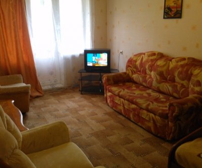 1-комнатная квартира в центре города: Сыктывкар, улица Куратова, фото 1