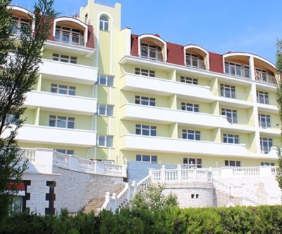 Апартаменты в доме у греческой хоры: Севастополь, улица Пляж Омега, фото 3