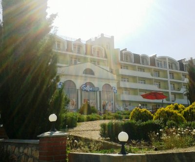 Апартаменты в доме у греческой хоры: Севастополь, улица Пляж Омега, фото 4