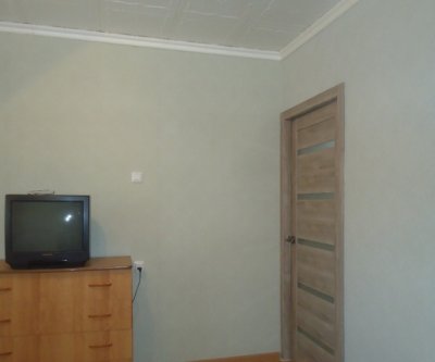 2 комнатная квартира посуточно: Балаково, улица Трнавская, фото 3