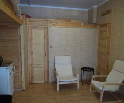 Уютная студия с балконом: Омск, 9-я линия, фото 2