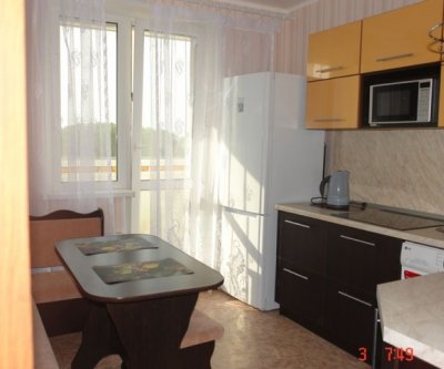 Уютная квартира для гостей города!: Челябинск, улица Рылеева, фото 3