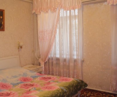 Уютная квартира на центральной улице: Таганрог, улица Петровская, фото 3