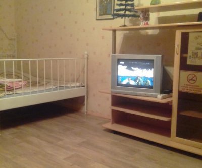 Уютная, чистая и теплая квартира: Екатеринбург, улица Шефская, фото 2