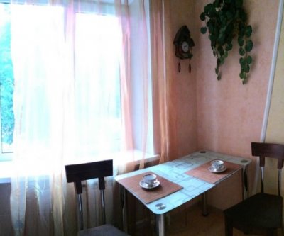 Уютная квартира в спокойном районе: Таганрог, улица Театральная, фото 4