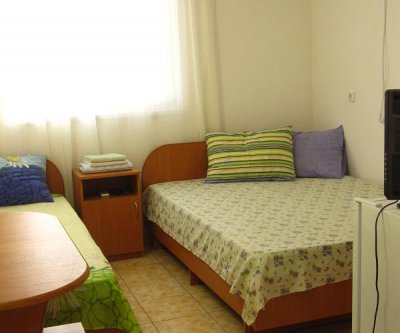 1-комнатная Квартира в Мирном: Мирный, улица Лётчиков, фото 3