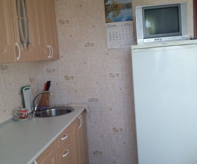 Сдаю 1-но комнатную квартиру отдыхающим: Саки, Севастопольская улица, фото 4