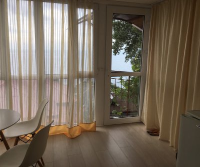 Квартира с террасой и видом на море в Курпатах: Ялта, Алупкинское шоссе, фото 2