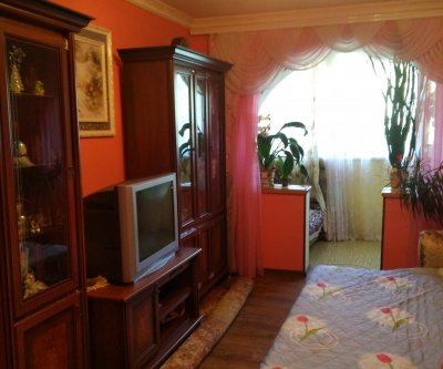 2-х комнатная квартира на Симферопольской: Алушта, Симферопольская улица, фото 1