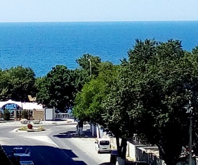2-х комн.квартира с видом на море: Геленджик, Крымская улица, фото 1