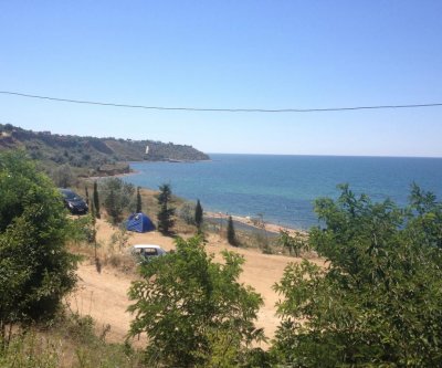 Кемпинг Домик у моря: Севастополь, набережная Пляжа Учкуевка, фото 2
