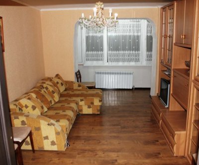 Уютная квартира на Крымской: Феодосия, Крымская улица, фото 1