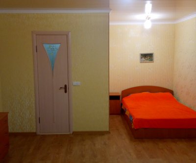 Уютные трехместные номера: Орджоникидзе, Больничный переулок, фото 5