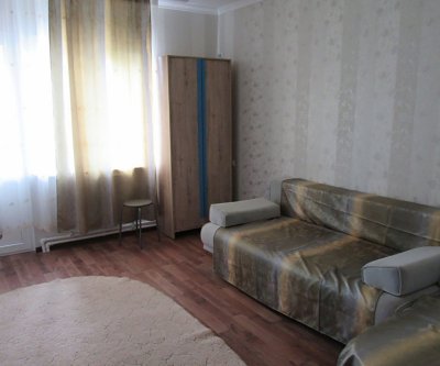«У Светланы» сдается комната с балконом в частном доме: Севастополь, улица Лизы Чайкиной, фото 2