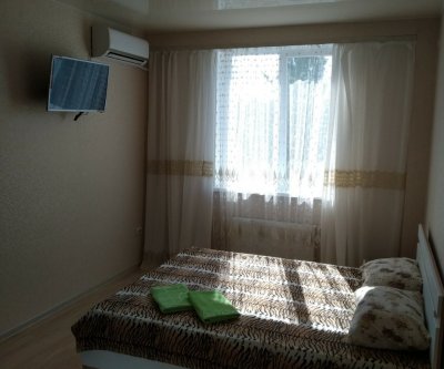 Сдам 1 ком свою квартиру новострой чистую уютную центр с Wi-Fi: Симферополь, Старозенитная улица, фото 1