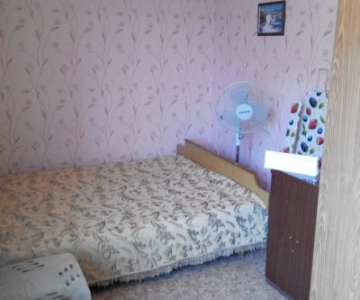 Квартира для активного семейного отдыха у моря в центре Феодосии: Феодосия, Украинская улица, фото 4
