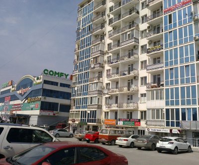 Солнечная квартира в центре города, у моря.: Севастополь, улица Пожарова, фото 1